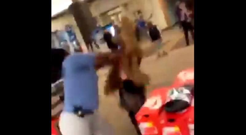 Ghetto Girl Fighting Ghetto Girl Fighting