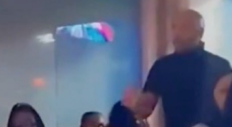 Kevin Kelley black restaurant owner tells black women twerking to get the fuck out
