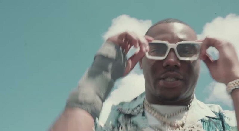 Kalan.Frfr Pray music video