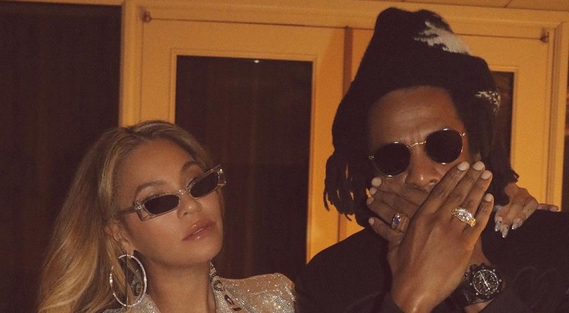 Beyoncé shares intimate pics with Jay-Z from his 52nd birthday celebration