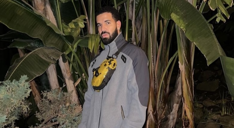 Drake is number one best selling artist in US by album units in 2022